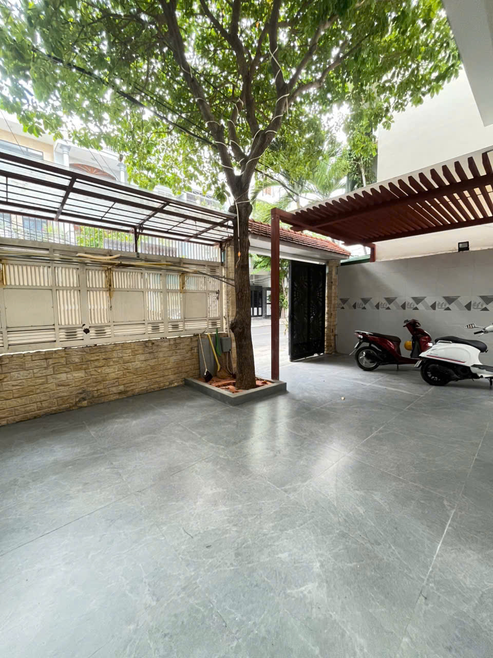 🏡 CHO THUÊ NHÀ CĂN GÓC BÀN CỜ – PHỐ HÀN