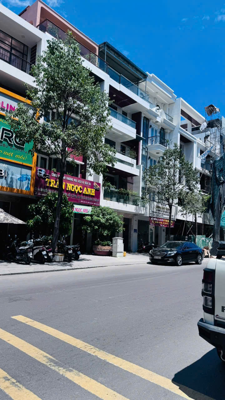 CHO THUÊ NHÀ MẶT TIỀN THÍCH QUẢNG ĐỨC – VỊ TRÍ KINH DOANH ĐẮC ĐỊA